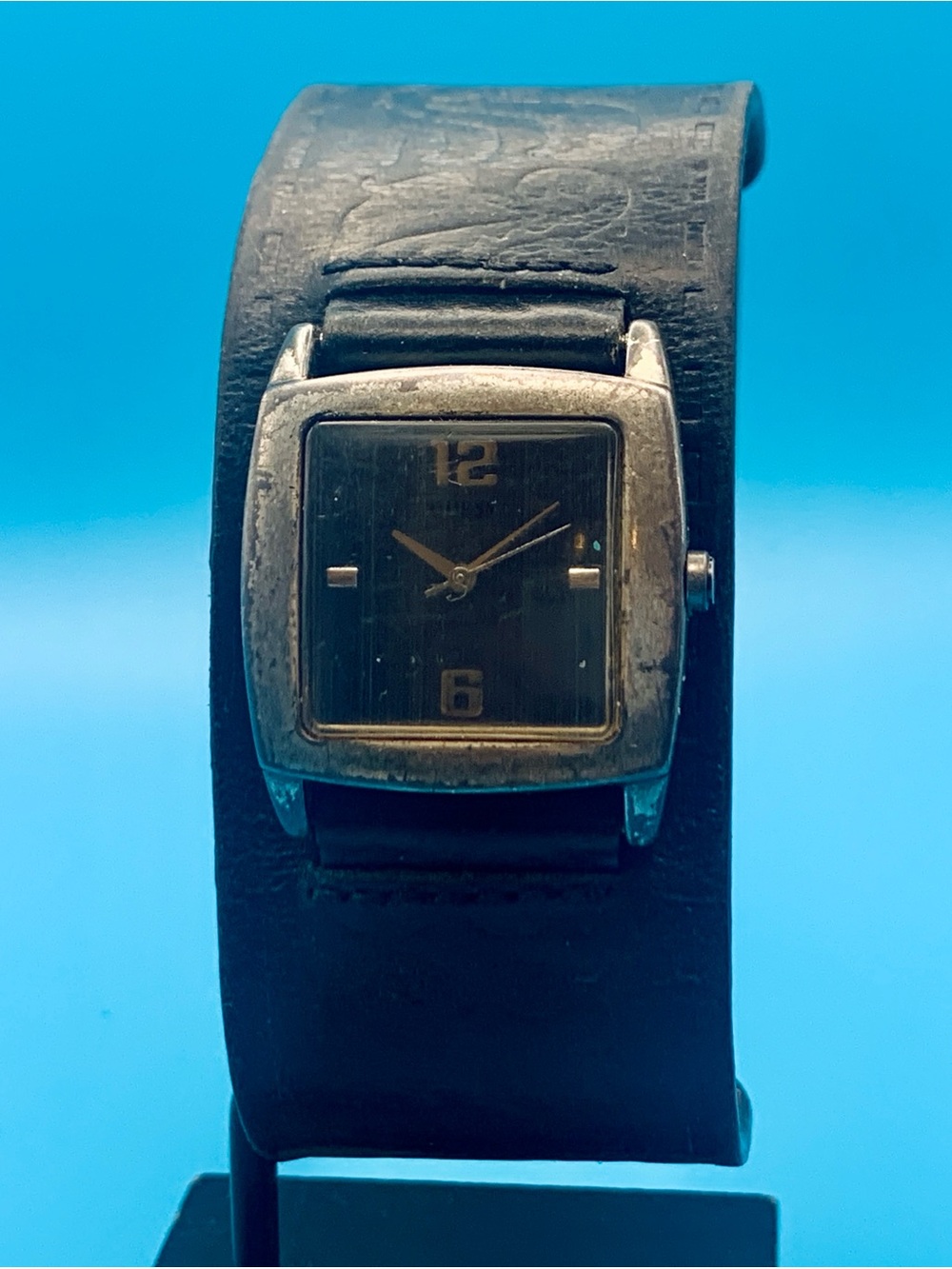 GUESS Men’s Women’s Unisex Vintage Wristwatch Leather Bund Strap Works New Batt